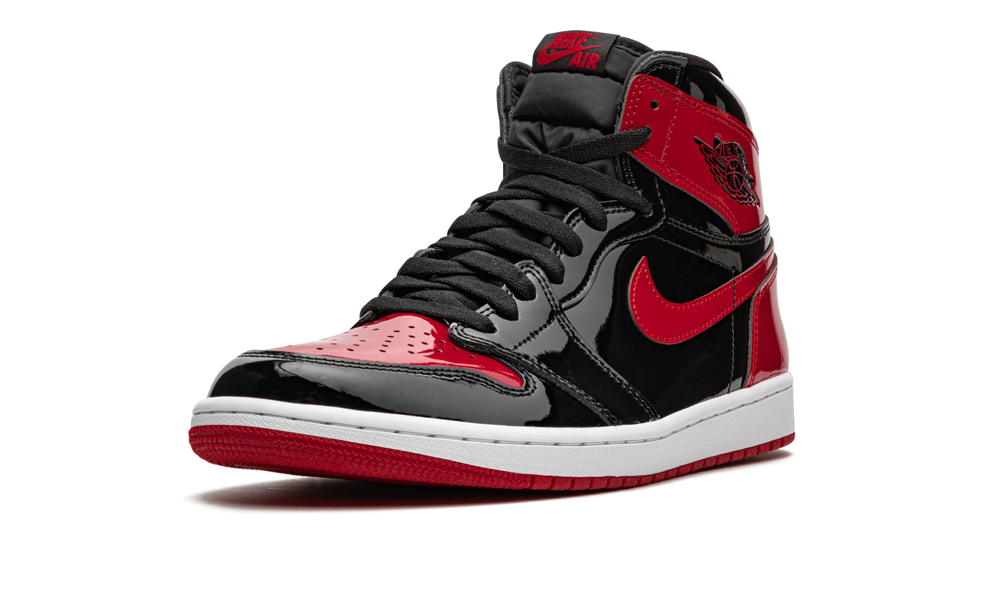 jordan 1 retro high og patent bred+555088-063+left diagnol single view