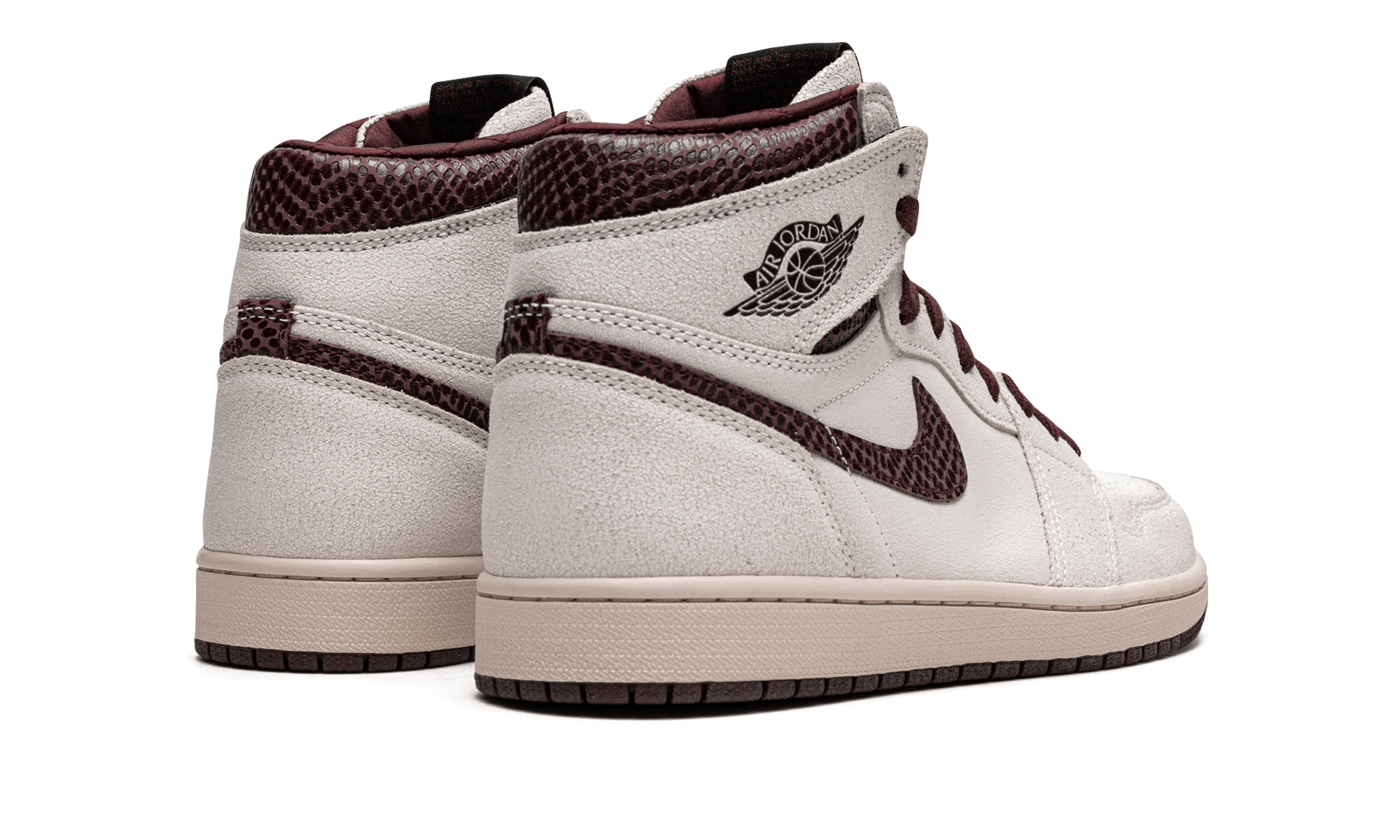 jordan 1 retro high og a ma maniere+DO7097-100+diagnol right behind view