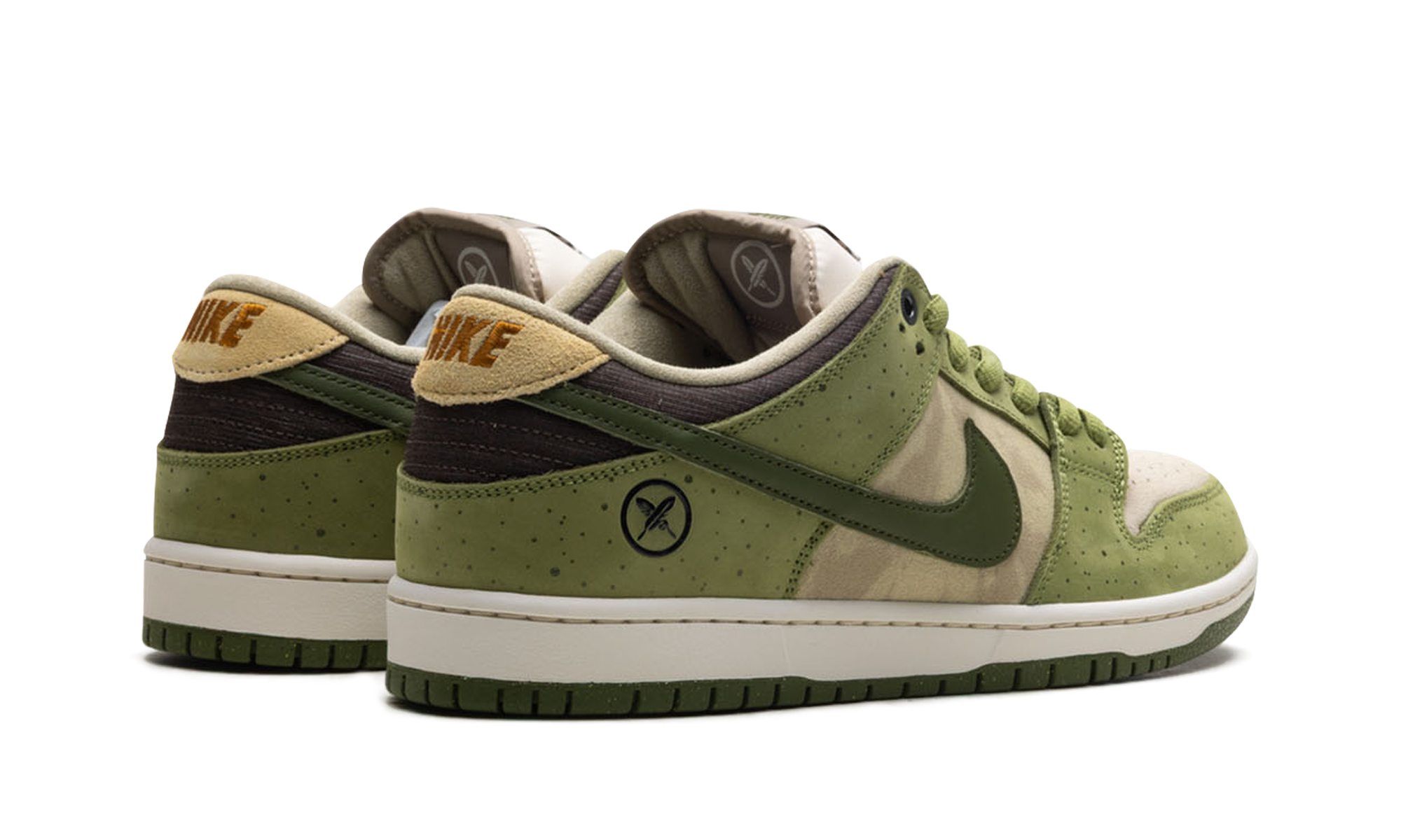 nike sb dunk low yuto horigome matcha+HF8022-300+diagnol right behind view