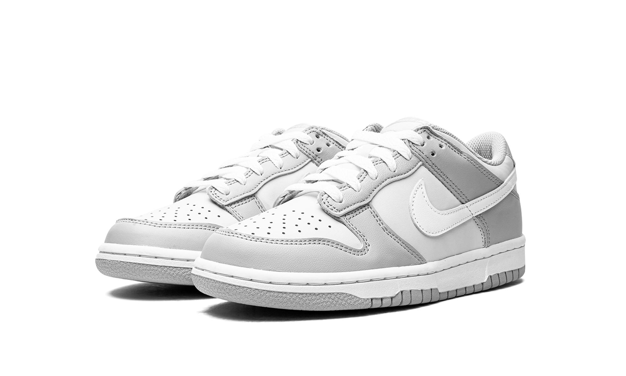 nike dunk low two toned grey gs+DH9765-001+diagnol left view
