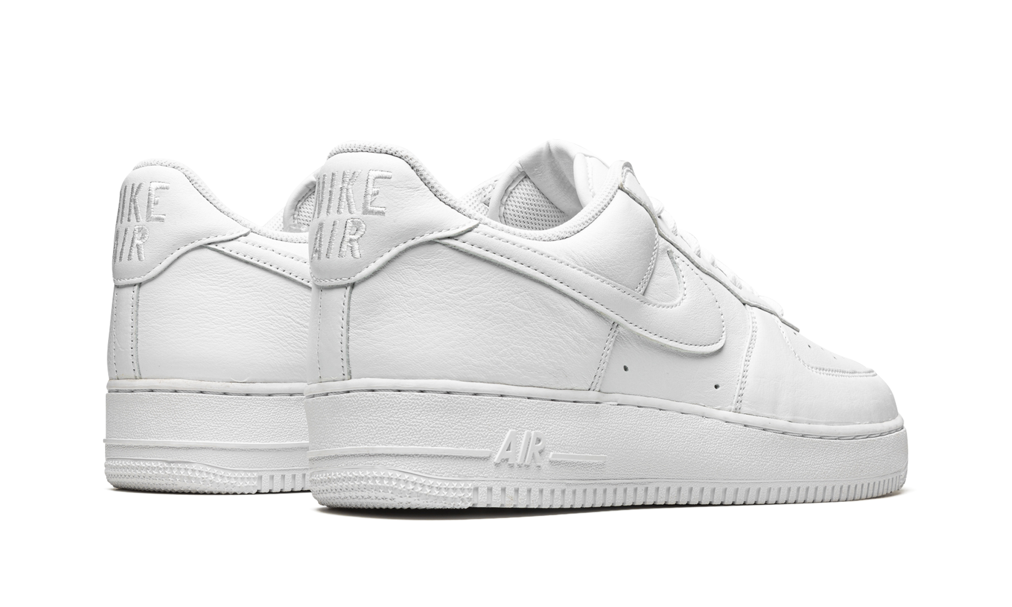 nike air force 1 07 low color of the month triple white+DJ3911-100+diagnol right behind view