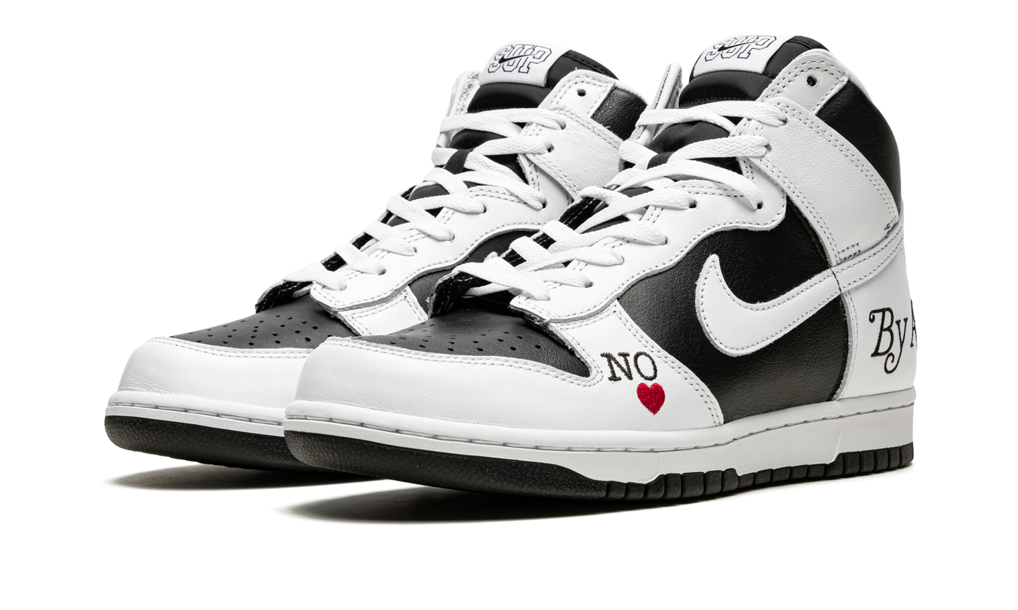 nike sb dunk high supreme by any means black+DN3741-002+diagnol left view