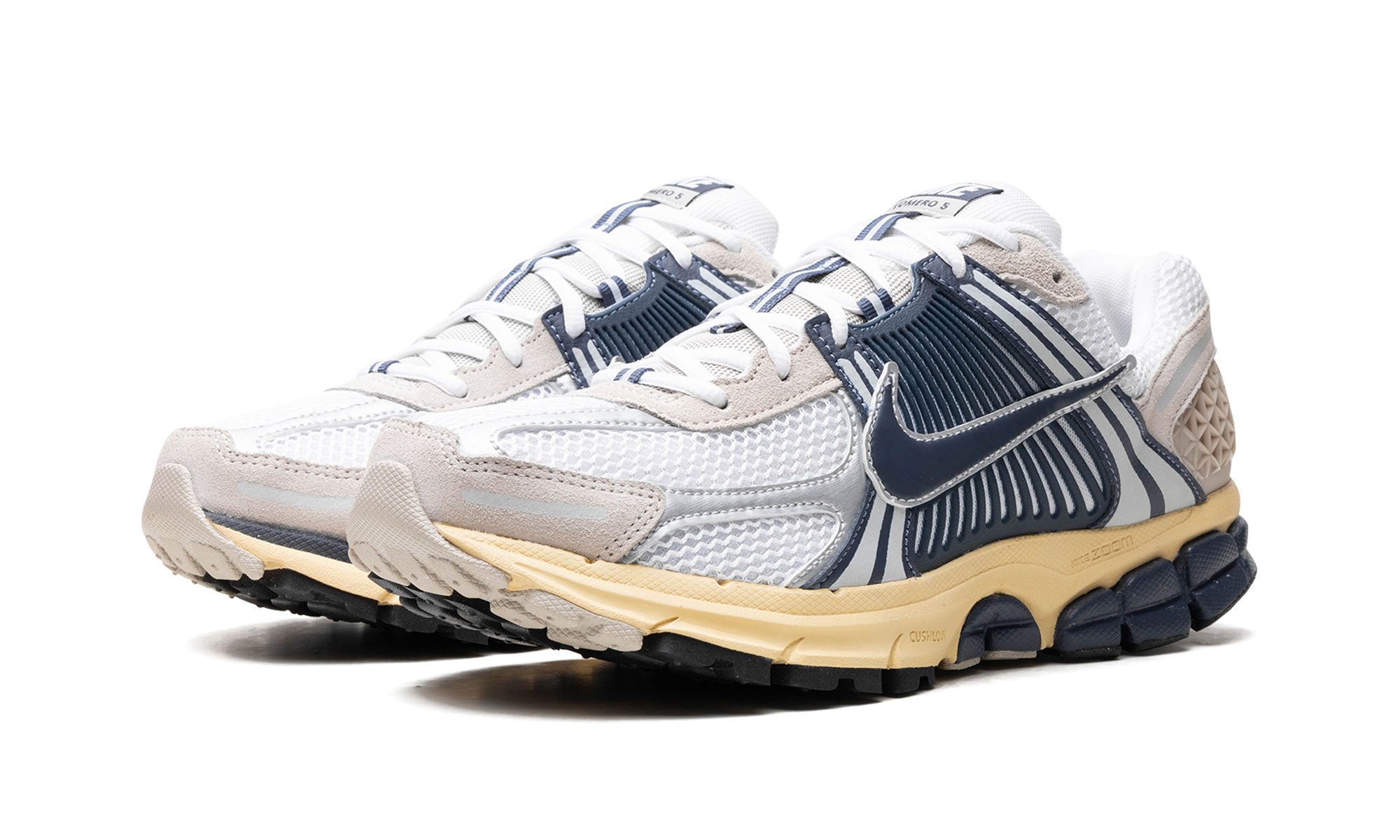 nike zoom vomero 5 thunder blue cream+HF4259-100+diagnol left view