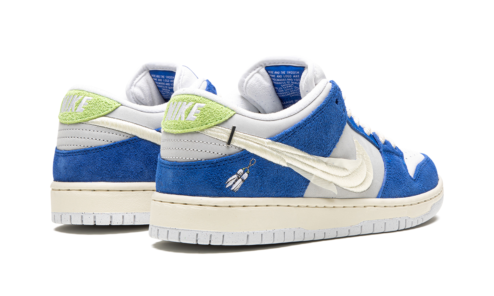 nike sb dunk low pro fly streetwear gardenia+DQ5130-400+diagnol right behind view