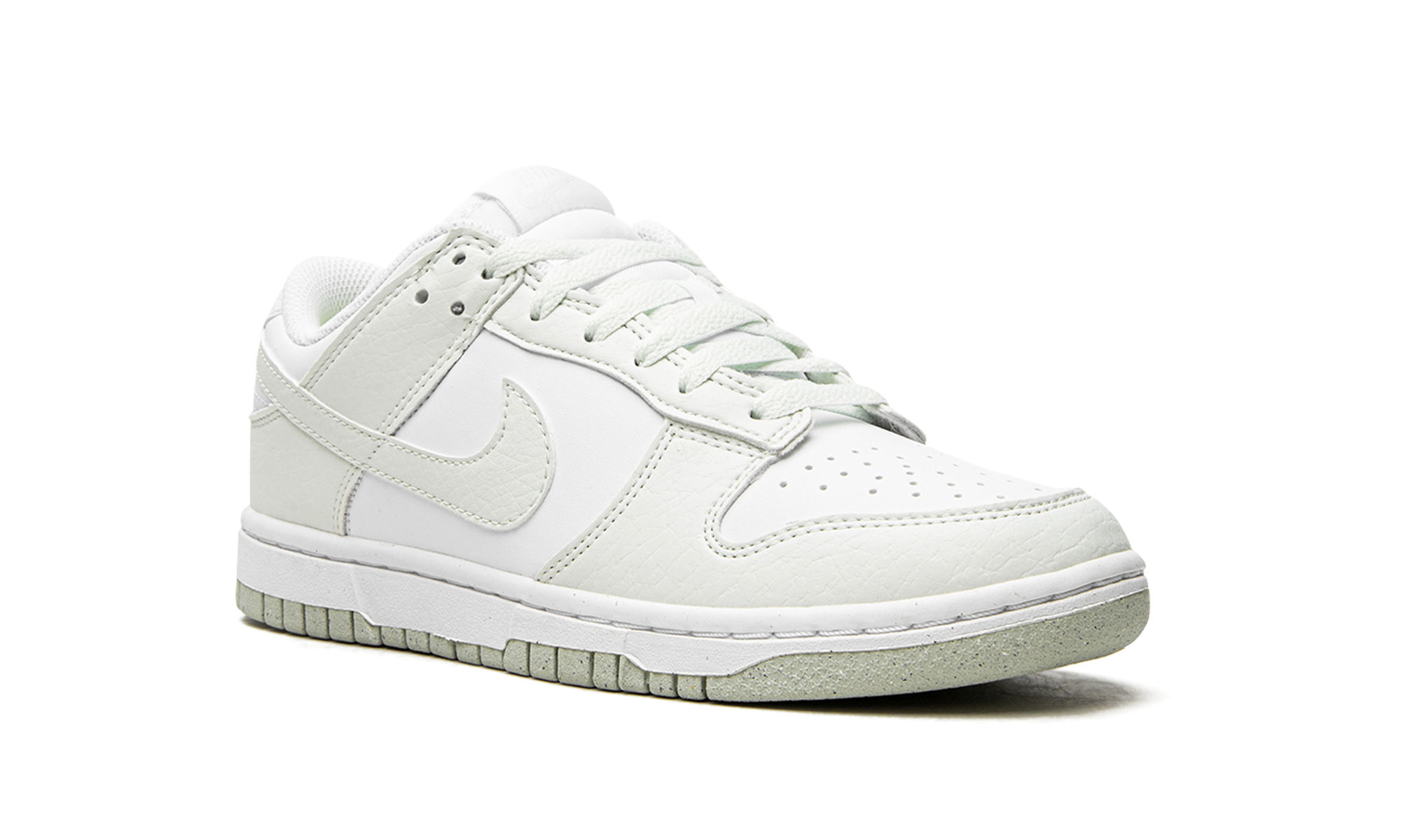 nike dunk low next nature white mint women s+DN1431-102+diagnol right view