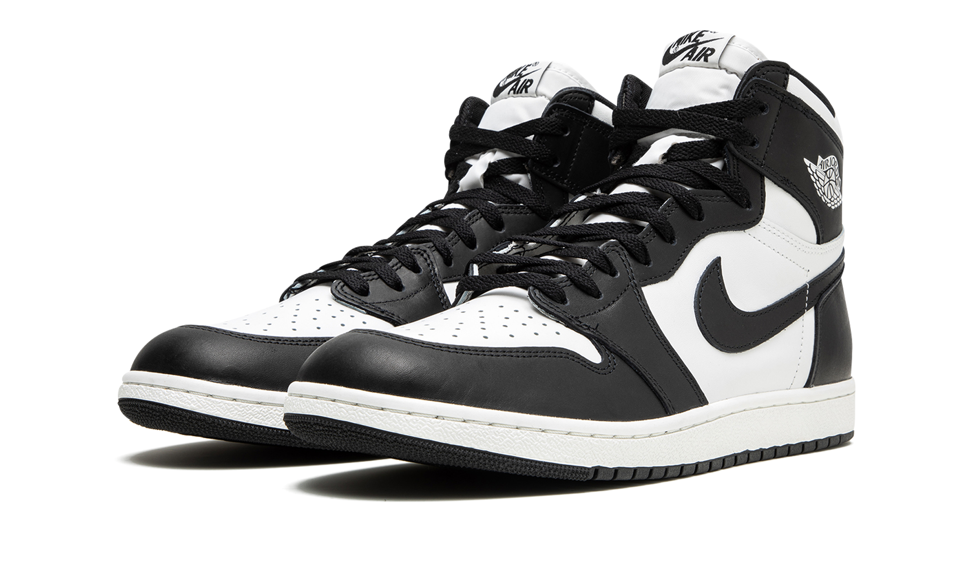 jordan 1 retro high 85 black white 2023+BQ4422-001+diagnol left view