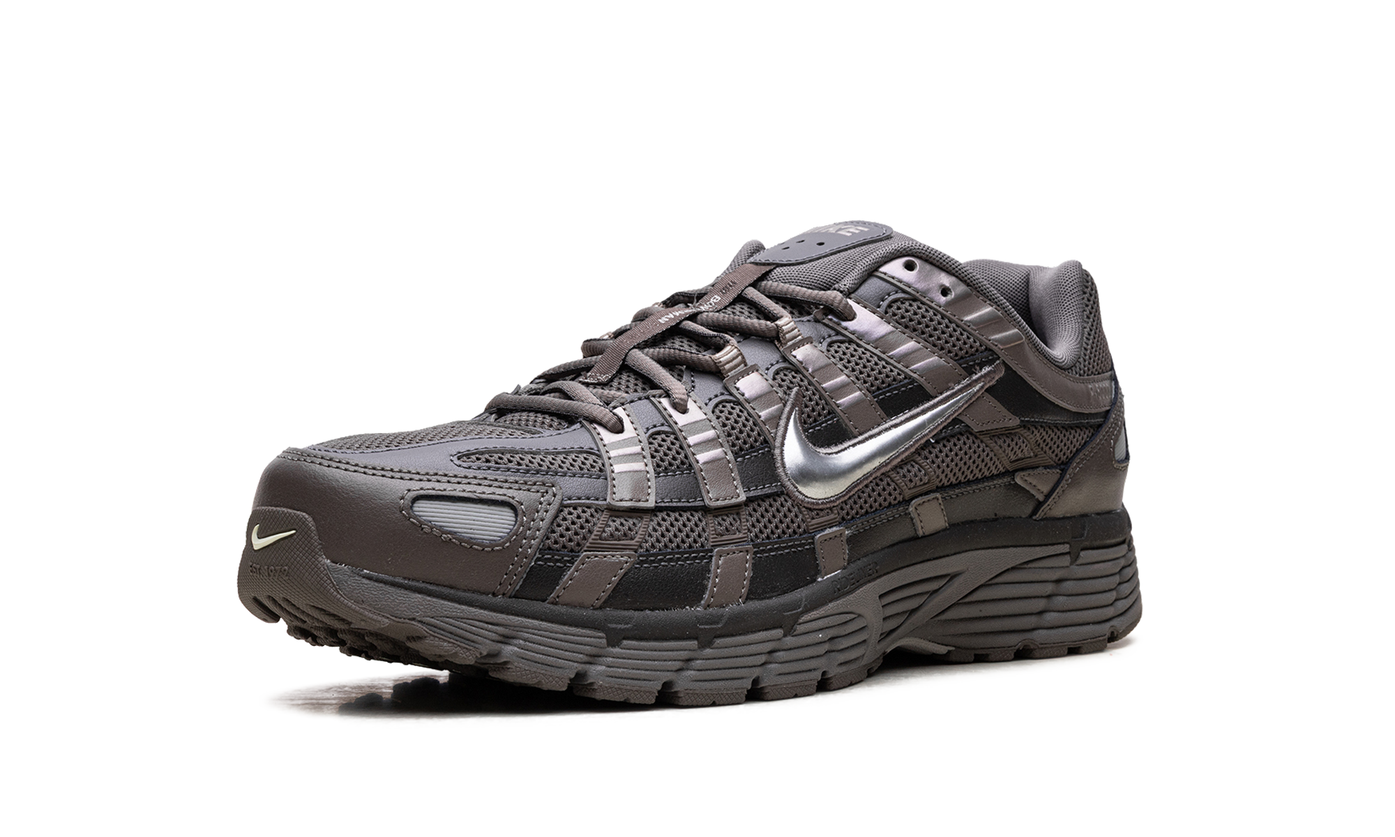 nike p 6000 cave stone medium ash flat pewter metallic silver+CD6404-202+left diagnol single view