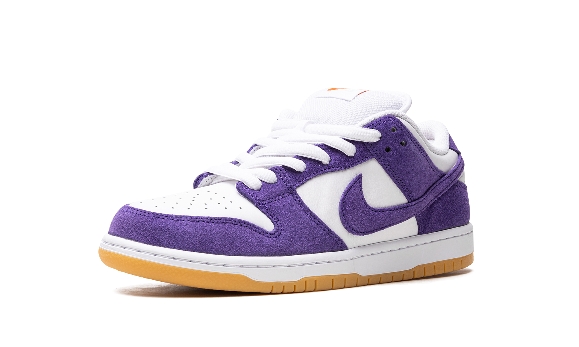 nike sb dunk low pro iso orange label court purple+DV5464-500+left diagnol single view