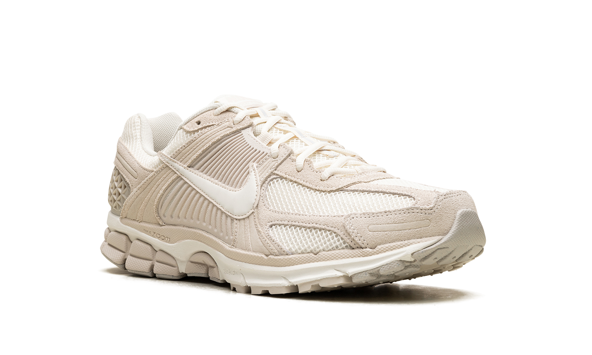 nike zoom vomero 5 light orewood brown+HF1553-100+diagnol right view