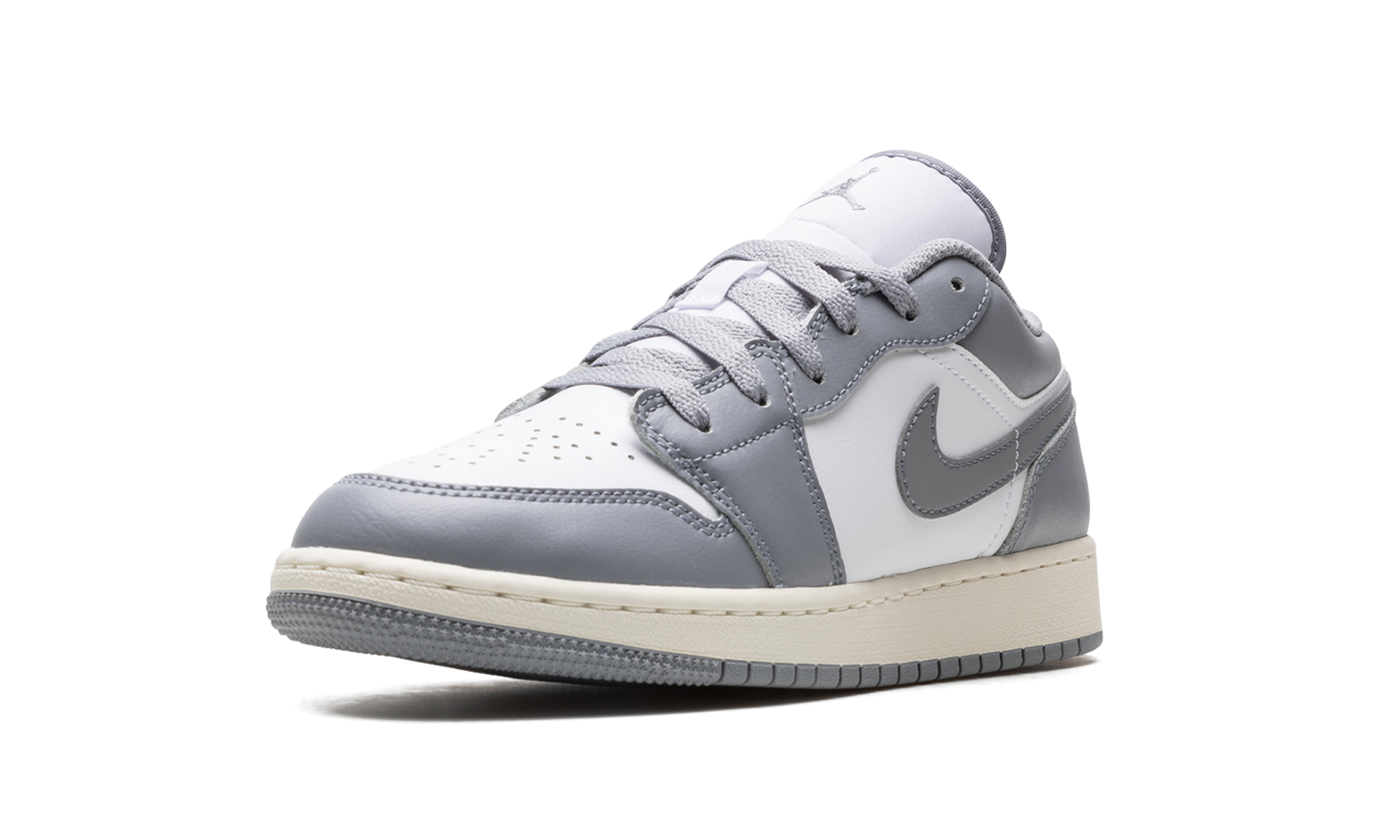 air jordan 1 low vintage grey gs+553560-053+left diagnol single view